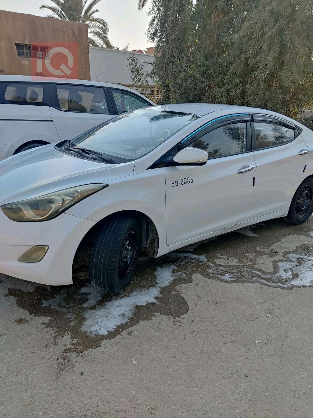 هیوندای ئەلەنترا